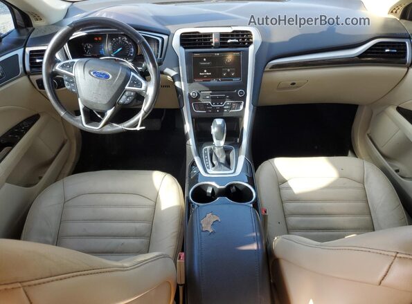 1FA6P0HD3G5115076 2016 FORD FUSION Красный Вид панели приборов