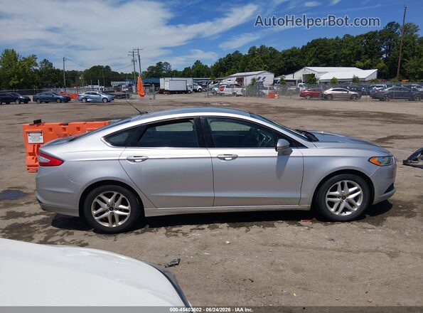 1FA6P0HD7G5132852 2016 FORD FUSION Silver Вид задньої частини салону