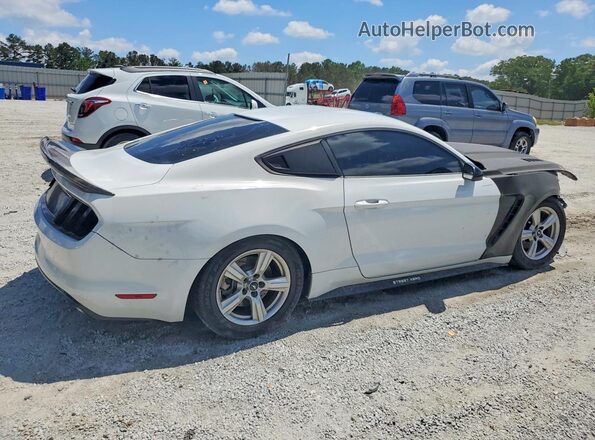 1FA6P8AM0H5277645 2017 FORD MUSTANG White 