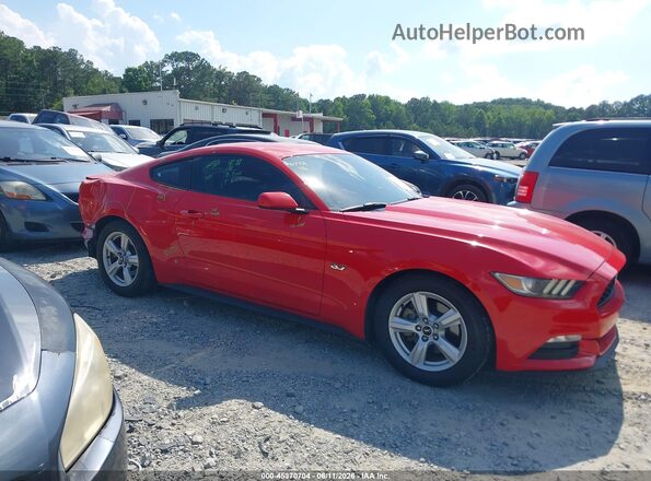 1FA6P8AM2H5228107 2017 FORD MUSTANG Red Widok wnętrza z tyłu