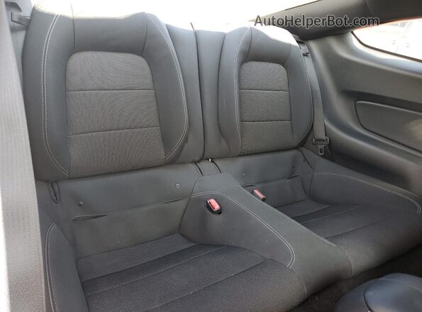 1FA6P8AM5G5245238 2016 FORD MUSTANG Silver Vista de los asientos traseros