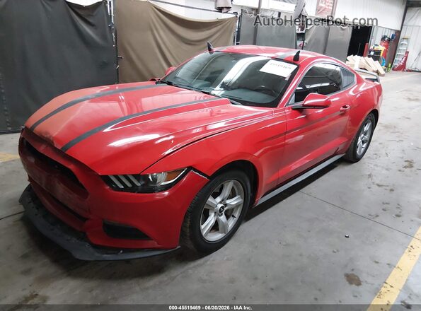 1FA6P8AM6G5215892 2016 FORD MUSTANG Красный Передняя левая четверть
