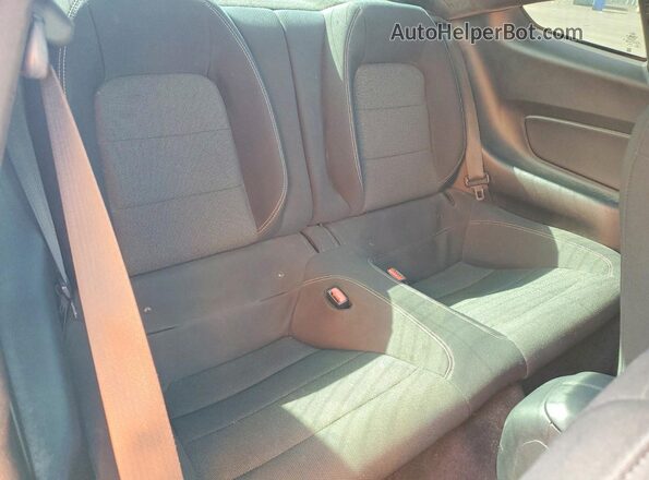 1FA6P8AM6H5259828 2017 FORD MUSTANG Синий Вид задних сидений