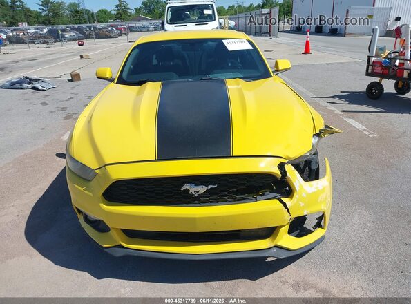 1FA6P8AM6H5299052 2017 FORD MUSTANG Yellow Vista del cuadro de instrumentos