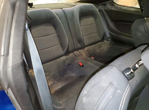 1FA6P8AM7H5213568 2017 FORD MUSTANG Синий Вид задних сидений