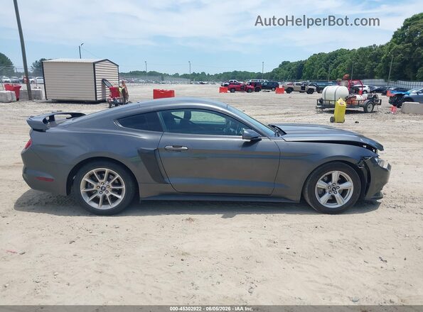 1FA6P8AM7H5236977 2017 FORD MUSTANG Gray Rear interior view
