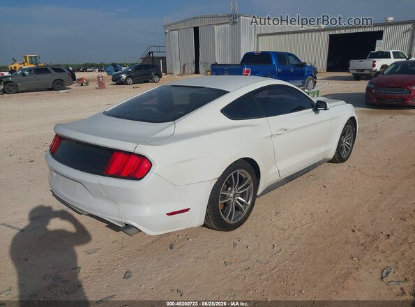 1FA6P8AM8G5206434 2016 FORD MUSTANG White Rear right
