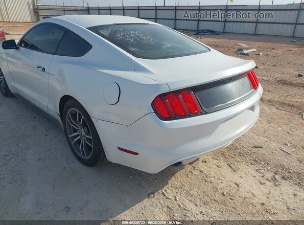 1FA6P8AM8G5206434 2016 FORD MUSTANG White Front view