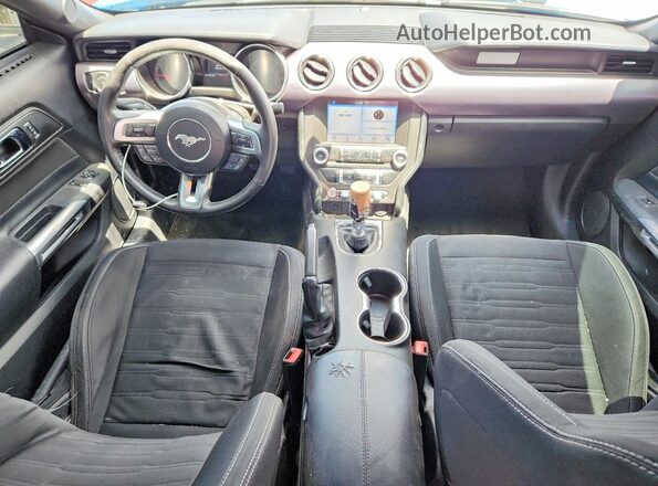 1FA6P8CF0H5257149 2017 FORD MUSTANG Blue Vista del salpicadero