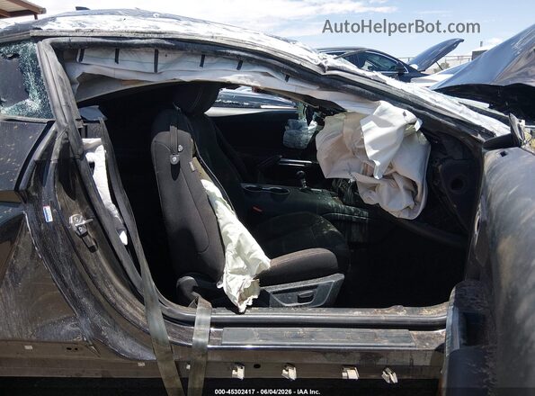 1FA6P8CF0P5307367 2023 FORD MUSTANG Черный Вид салона спереди