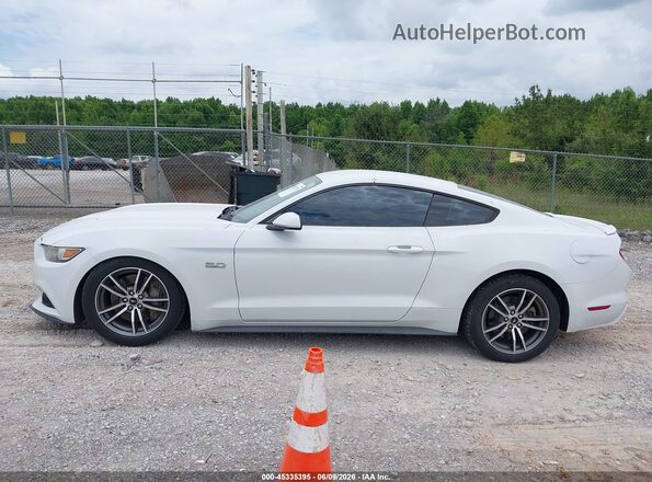 1FA6P8CF2H5234410 2017 FORD MUSTANG White 360 interior view