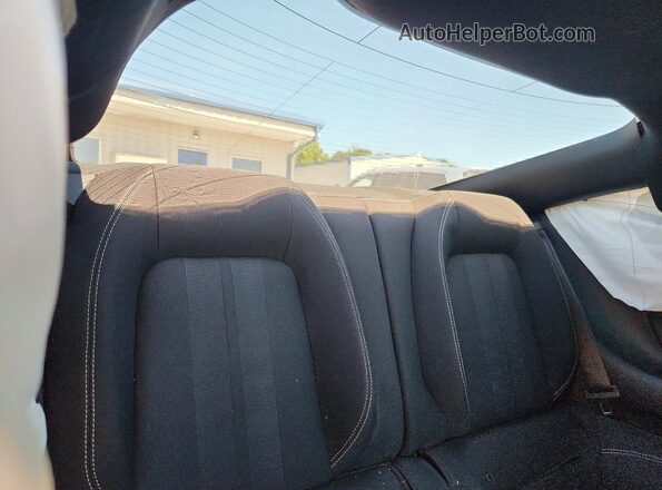 1FA6P8CF2N5132858 2022 FORD MUSTANG Silver უკანა სავარძლების ხედი