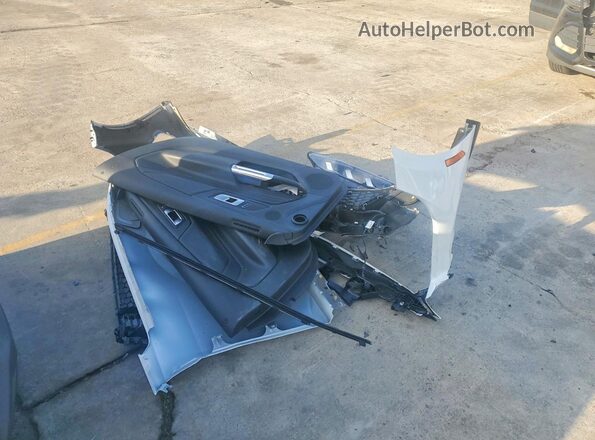 1FA6P8CF2R5417775 2024 FORD MUSTANG White ძრავის განყოფილების ხედი