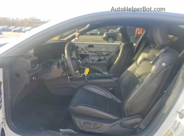 1FA6P8CF2R5417775 2024 FORD MUSTANG White წინა სალონის ხედი