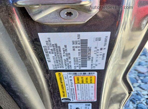 1FA6P8CF3H5336072 2017 FORD MUSTANG Charcoal Vista del compartimento del motor