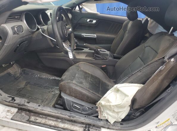 1FA6P8CF3J5183120 2018 FORD MUSTANG White 