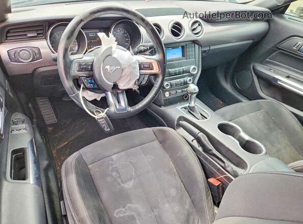 1FA6P8CF3L5167325 2020 FORD MUSTANG Gray Vista del salpicadero