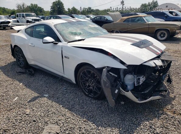 1FA6P8CF3R5408132 2024 FORD MUSTANG White Передня права чверть