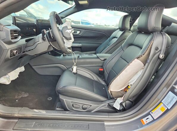 1FA6P8CF3T5406680 2026 FORD MUSTANG Gray Front interior view