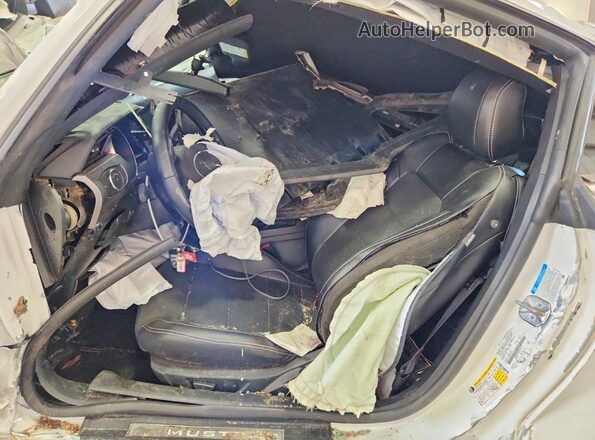 1FA6P8CF4L5141610 2020 FORD MUSTANG White წინა სალონის ხედი