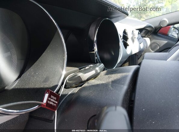 1FA6P8CF5G5302102 2016 FORD MUSTANG Красный Вид панели приборов