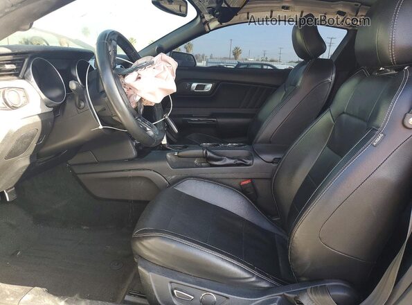 1FA6P8CF5J5156615 2018 FORD MUSTANG White Front interior view