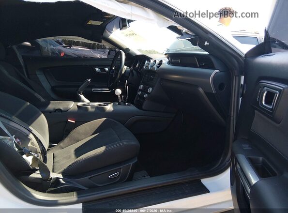1FA6P8CF5K5120103 2019 FORD MUSTANG White Front interior view