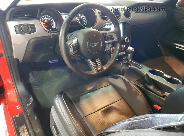 1FA6P8CF6G5289781 2016 FORD MUSTANG Красный Вид панели приборов