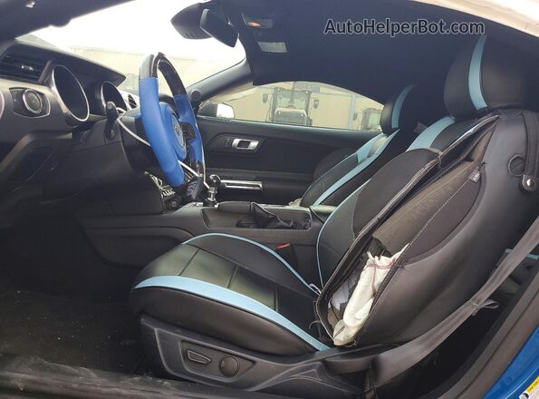 1FA6P8CF6M5139519 2021 FORD MUSTANG Синий Вид салона спереди