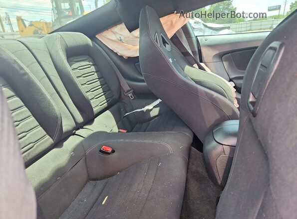 1FA6P8CF7H5358608 2017 FORD MUSTANG Blue Հետևի նստատեղերի տեսք