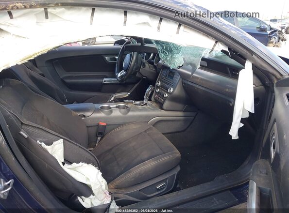 1FA6P8CF7J5110834 2018 FORD MUSTANG Синий Вид салона спереди