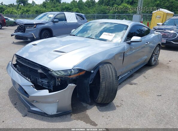 1FA6P8CF7M5158399 2021 FORD MUSTANG Silver Vista tres cuartos delantera izquierda