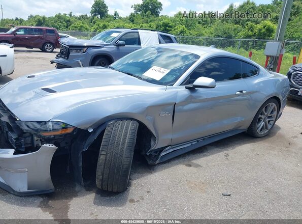 1FA6P8CF7M5158399 2021 FORD MUSTANG Silver Vista interior de 360 grados