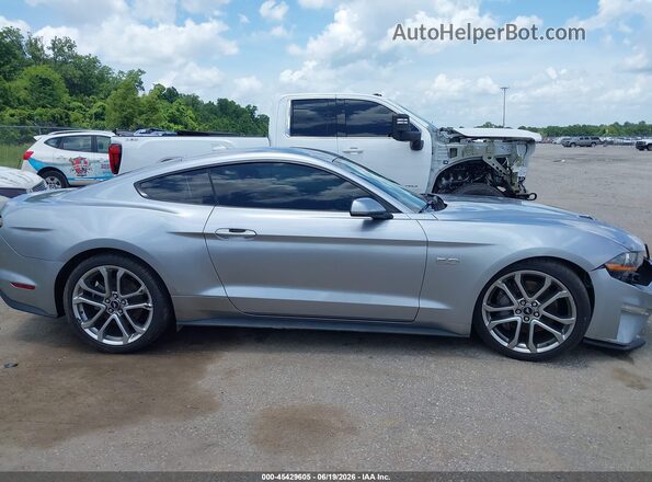 1FA6P8CF7M5158399 2021 FORD MUSTANG Silver Vista interior trasera