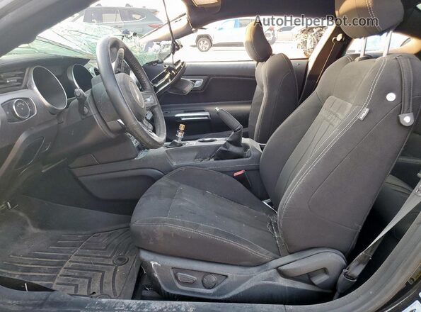 1FA6P8CF7N5108975 2022 FORD MUSTANG Black Вид салону спереду