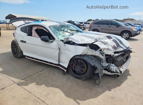 1FA6P8CF8G5260279 2016 FORD MUSTANG White Front right
