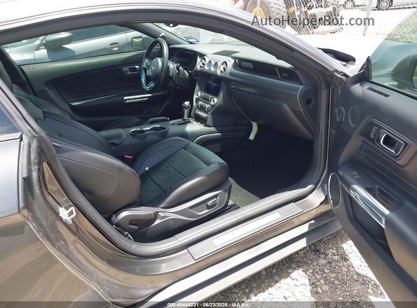 1FA6P8CF8K5130141 2019 FORD MUSTANG Gray Widok wnętrza z przodu