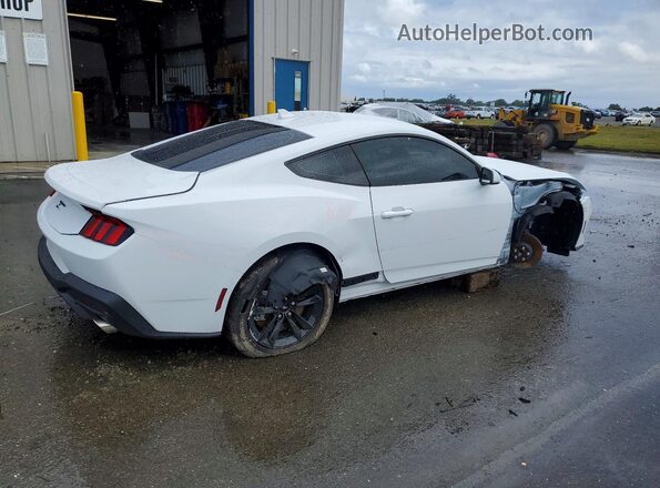 1FA6P8CF9T5399802 2026 FORD MUSTANG White უკანა მარჯვენა