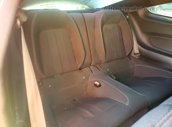 1FA6P8CFXL5191380 2020 FORD MUSTANG Green Rear seats view
