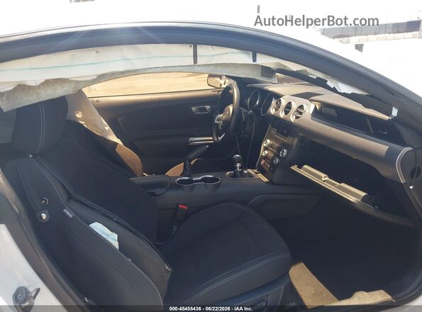 1FA6P8CFXM5139250 2021 FORD MUSTANG White Widok wnętrza z przodu