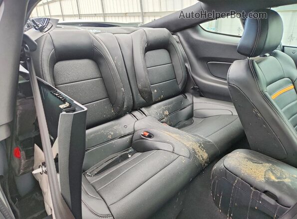 1FA6P8R06N5555591 2022 FORD MUSTANG Gray Rear seats view
