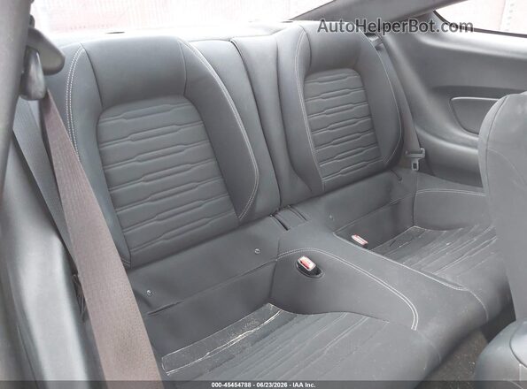1FA6P8TH0G5268460 2016 FORD MUSTANG Yellow Vista de la etiqueta del VIN