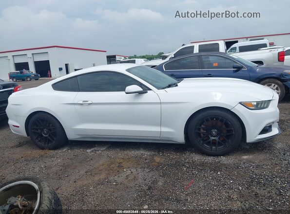 1FA6P8TH1G5279256 2016 FORD MUSTANG White Vista interior trasera