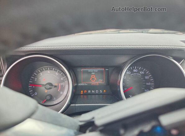 1FA6P8TH1L5183122 2020 FORD MUSTANG White Вид щитка приладів