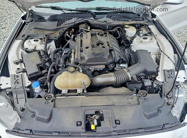 1FA6P8TH1L5183122 2020 FORD MUSTANG White Вид задньої частини салону