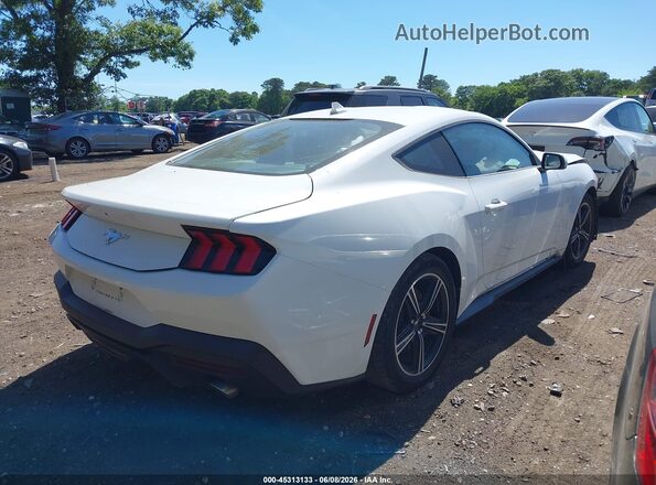 1FA6P8TH1R5107232 2024 FORD MUSTANG White Widok wnętrza 360 stopni