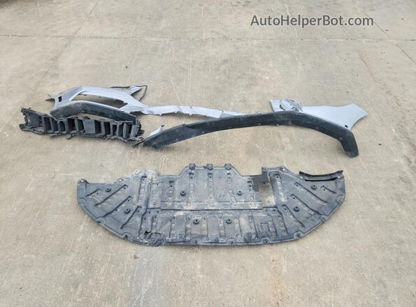 1FA6P8TH1R5127156 2024 FORD MUSTANG Silver Vista del compartimento del motor