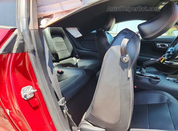 1FA6P8TH2H5271071 2017 FORD MUSTANG Red Rear seats view
