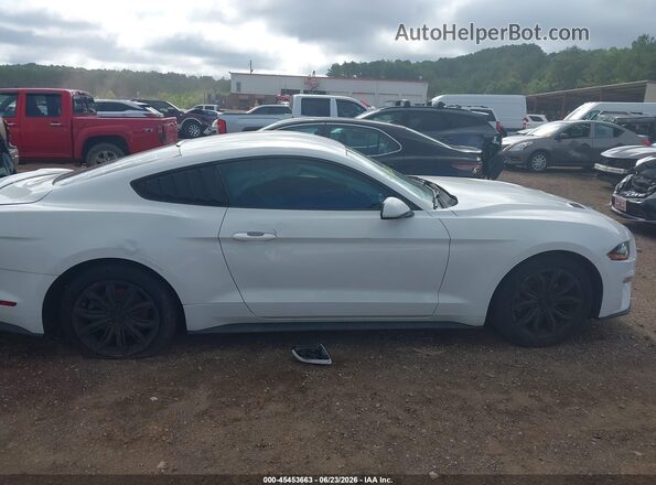 1FA6P8TH2J5106384 2018 FORD MUSTANG White Vista del cuadro de instrumentos