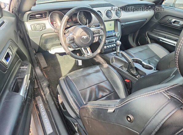 1FA6P8TH2L5135953 2020 FORD MUSTANG Silver Dashboard view